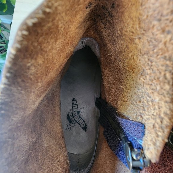 Free Bird by Steven Salt side zip ankle boot, Size 9 - Picture 10 of 15